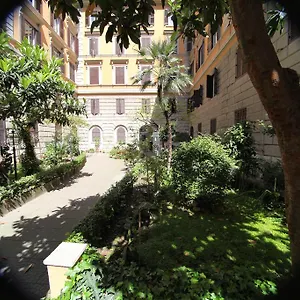 elegance.it-romehotels.com/